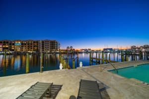 211 Dolphin Pt #201, CLEARWATER