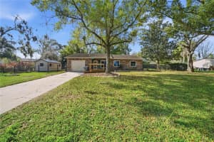 2327 Sean Ln, LAKELAND
