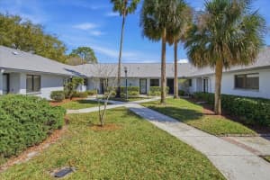 2761 Countryside Blvd #105, CLEARWATER