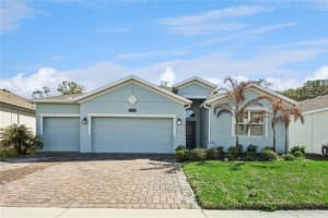 6282 Lakepine St, ST CLOUD