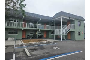2045 Alpine Rd #3, CLEARWATER