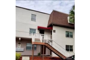 9119 Tudor Dr #e105, TAMPA