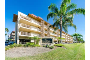 105 Island Way #143, CLEARWATER