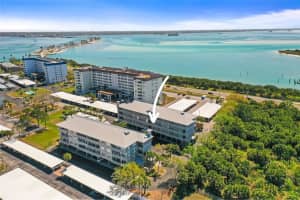 5 Island Park Pl #206, DUNEDIN