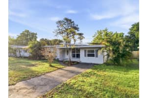 1949 Pinehurst Dr, CLEARWATER