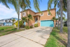 7533 Hatteras Dr, HUDSON