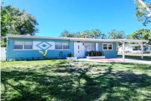 1507 Charm Ln #2, TAMPA