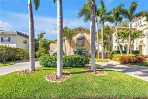 2410 Coffee Pot Blvd Ne, ST PETERSBURG