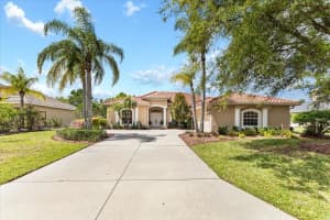 13105 Peregrin Cir, BRADENTON