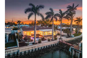 7991 1st Ave S, ST PETERSBURG