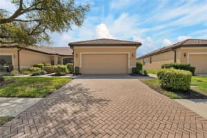 210 Shell Falls Dr, APOLLO BEACH