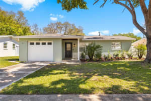 1020 San Marco Dr, LARGO