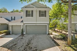 2431 Earlswood Ct, BRANDON