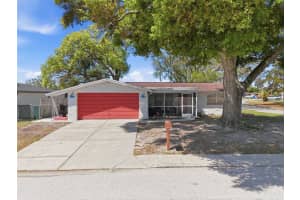 9825 Lakeside Ln, PORT RICHEY 9825 Lakeside Ln, PORT RICHEY