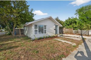 1777 28th Ave N, ST PETERSBURG