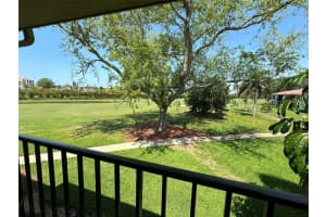 6327 Palma Del Mar Blvd S #219, ST PETERSBURG