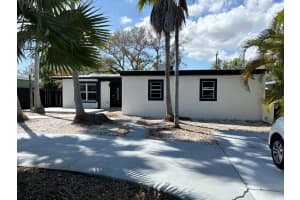 3934 Huntington St Ne, ST PETERSBURG