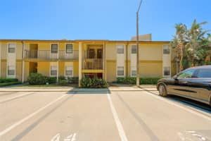 12293 Sailwinds Dr #203, LARGO