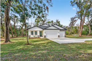 37700 Dixie Ave, DADE CITY