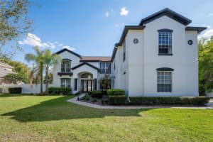 212 Excalibur Ct, BRANDON