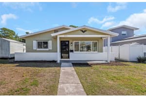 5744 17th Ave N, ST PETERSBURG