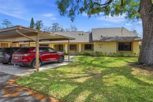 2549 Oakleaf Ln #36c, CLEARWATER