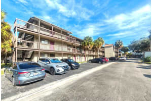 6306 Newtown Cir #6a3, TAMPA