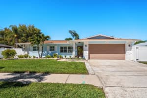 140 Highland Ave, DUNEDIN 140 Highland Ave, DUNEDIN