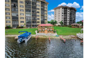 117 Country Club Dr #202, LAKE PLACID