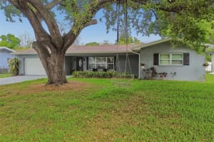 1618 Barry Rd, CLEARWATER