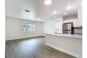 326 S Grosse Ave #2, TARPON SPRINGS