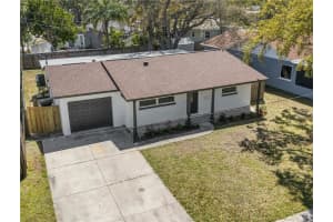 8201 Riverside Dr Ne, ST PETERSBURG