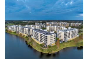 1200 Country Club Dr #1502, LARGO