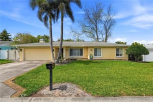 1348 High Bluff Dr, LARGO
