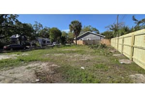 1754 Prescott St S, ST PETERSBURG