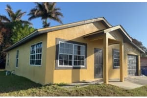 943 Della Tobias Ave, CLEWISTON