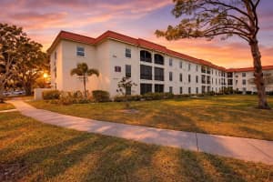 2700 Bayshore Blvd #1307, DUNEDIN