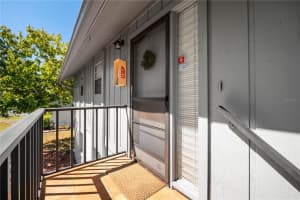 1960 Union St #28, CLEARWATER