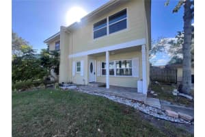 2072 Los Lomas Dr, CLEARWATER