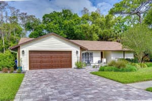 16704 Vallely Dr, TAMPA