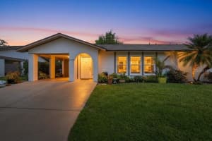 3759 Collins St #711, SARASOTA