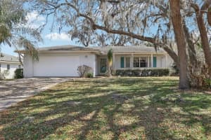 12 Sun Air Blvd E, HAINES CITY