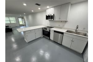 5720 13th Ave N #106b, ST PETERSBURG