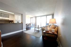 470 3rd St S #612, ST PETERSBURG