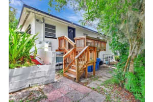 311 N Blue Lake Ter, DELAND