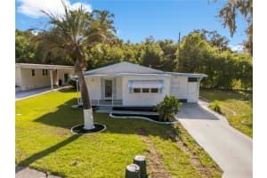 6123 Ridgewood Dr, ZEPHYRHILLS