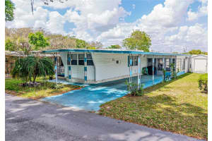 37031 Karen Ave, ZEPHYRHILLS