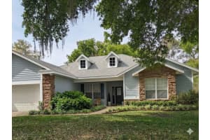 556 Summerwood Dr, MINNEOLA