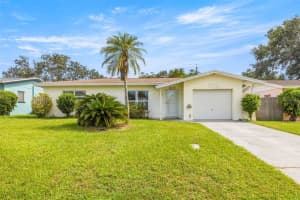 3252 21st Pl Sw, LARGO