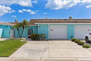 354 Boca Ciega Point Blvd, ST PETERSBURG